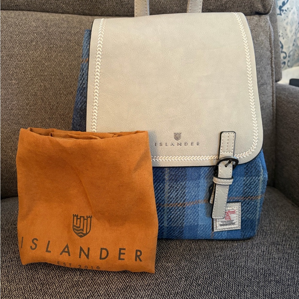 Islander Blue and Cream Backpack
